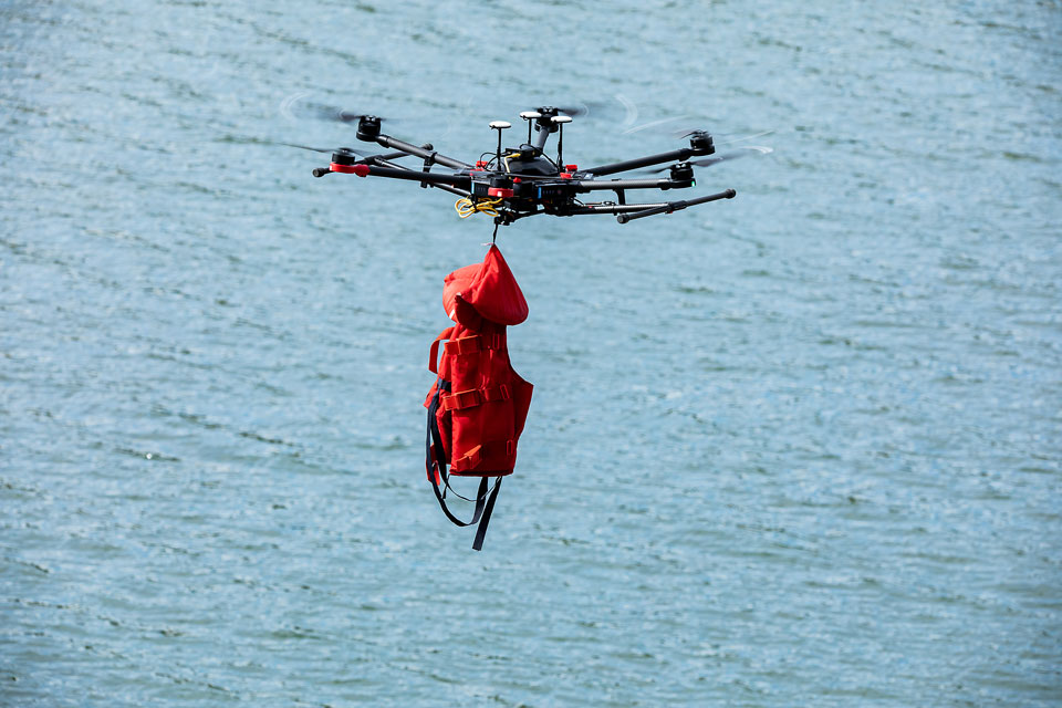 IoT_Marktplatz-Unmanned_Life-Drohne