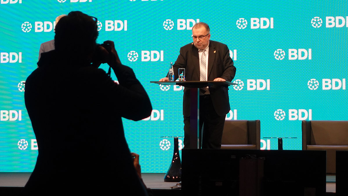Telefonica-Hannover_Messe_2022-Nachbericht-Siegfried_Russwurm