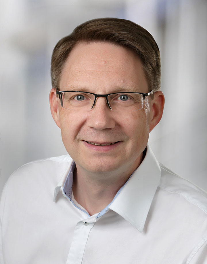 Motius_Kontakt-Florian_Rossmeier
